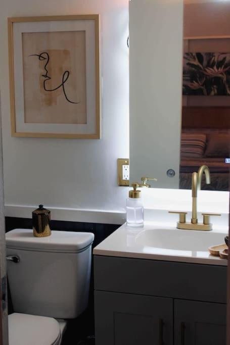 Seashore Waikiki Studio 1 Block From A Beach No Resort Fees Honolulu Ngoại thất bức ảnh