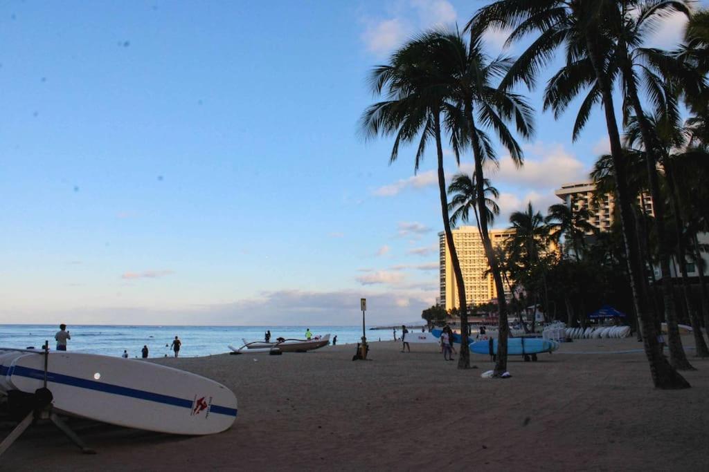 Seashore Waikiki Studio 1 Block From A Beach No Resort Fees Honolulu Ngoại thất bức ảnh