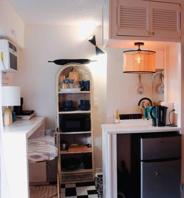 Seashore Waikiki Studio 1 Block From A Beach No Resort Fees Honolulu Ngoại thất bức ảnh