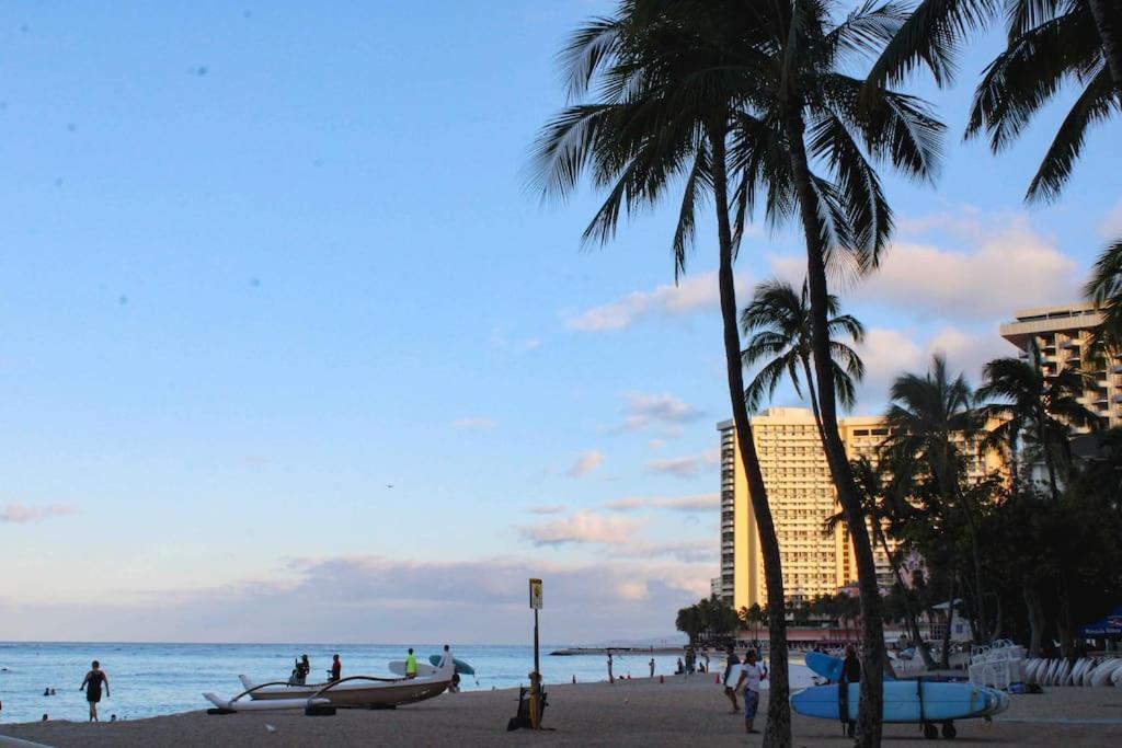 Seashore Waikiki Studio 1 Block From A Beach No Resort Fees Honolulu Ngoại thất bức ảnh